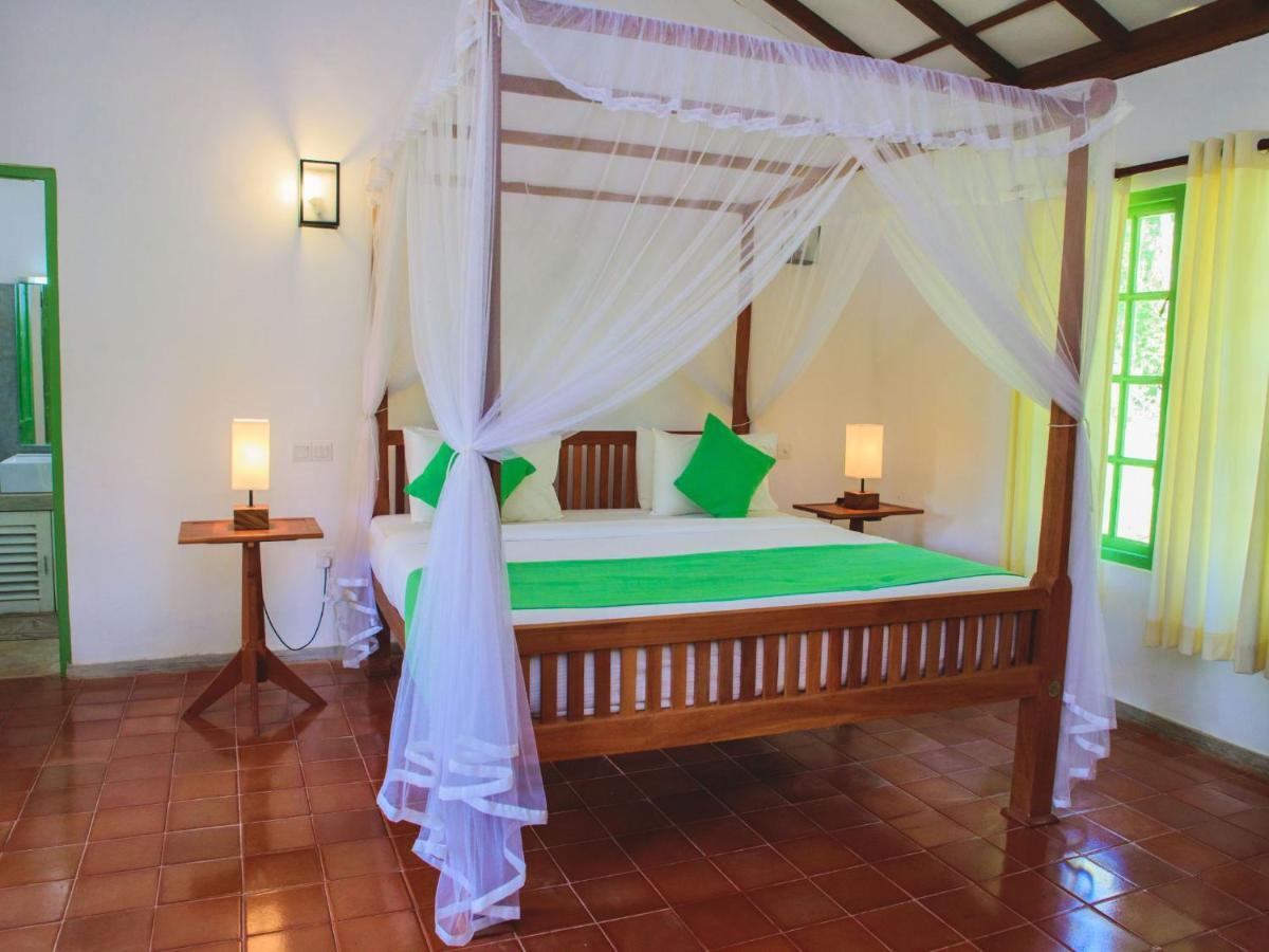 Thalpe Walawwa Heritage Villa Unawatuna Exteriér fotografie