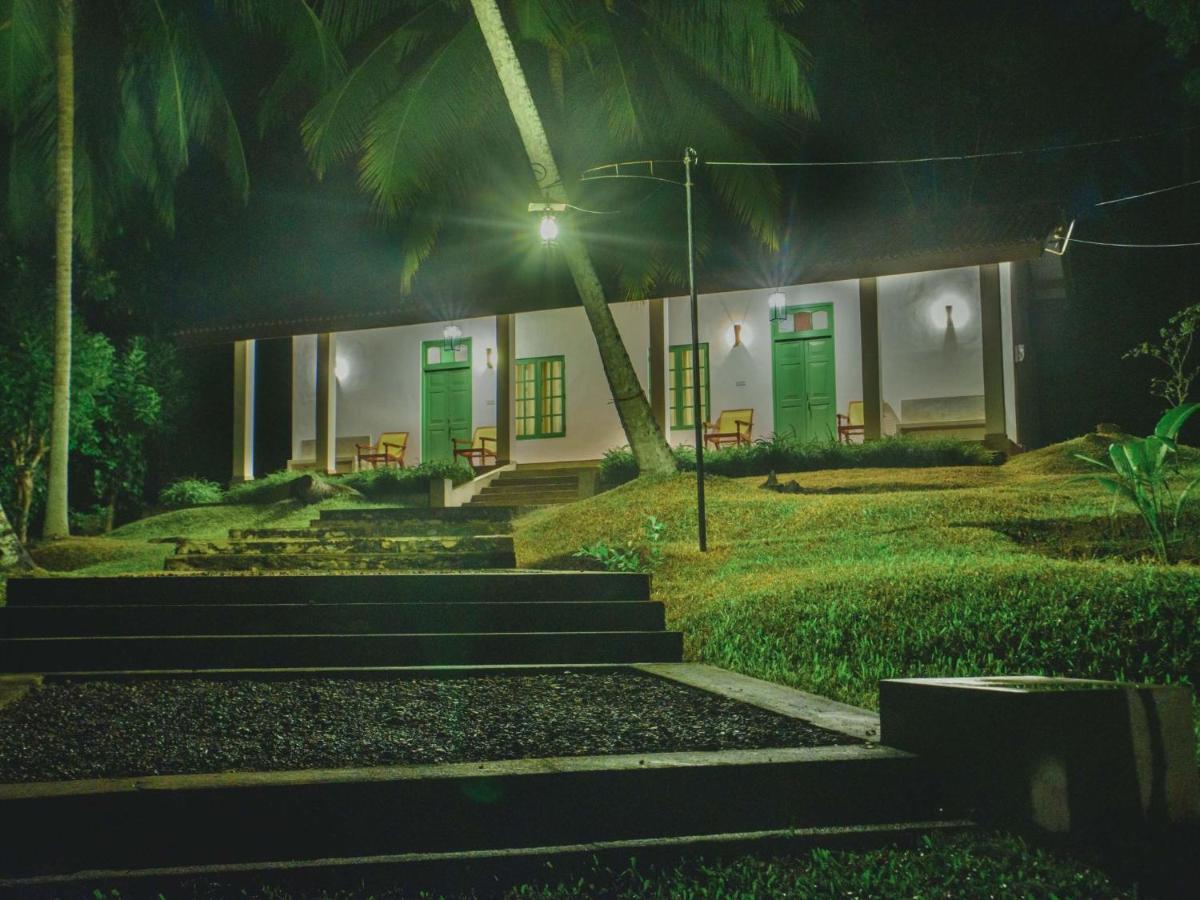 Thalpe Walawwa Heritage Villa Unawatuna Exteriér fotografie
