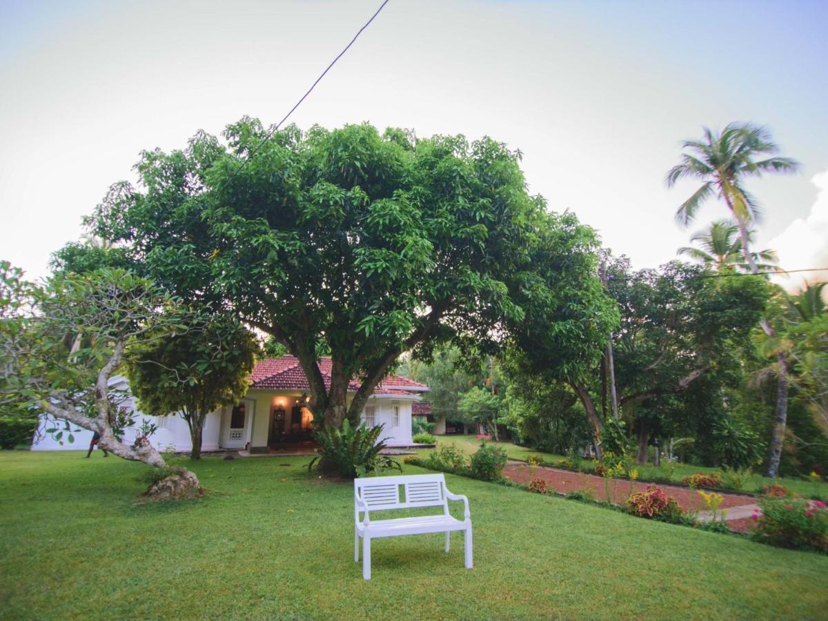 Thalpe Walawwa Heritage Villa Unawatuna Exteriér fotografie