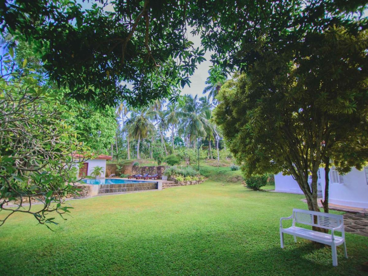 Thalpe Walawwa Heritage Villa Unawatuna Exteriér fotografie