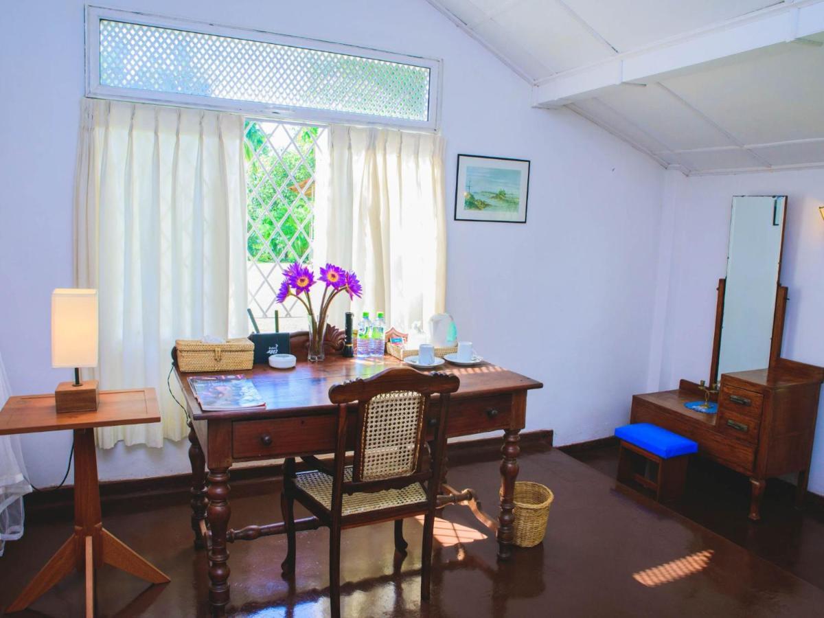 Thalpe Walawwa Heritage Villa Unawatuna Exteriér fotografie