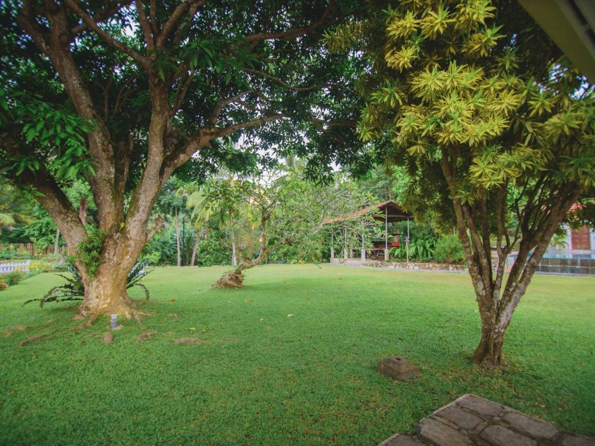 Thalpe Walawwa Heritage Villa Unawatuna Exteriér fotografie