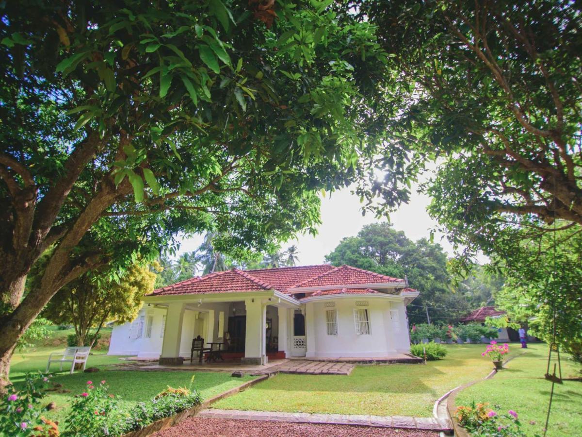 Thalpe Walawwa Heritage Villa Unawatuna Exteriér fotografie