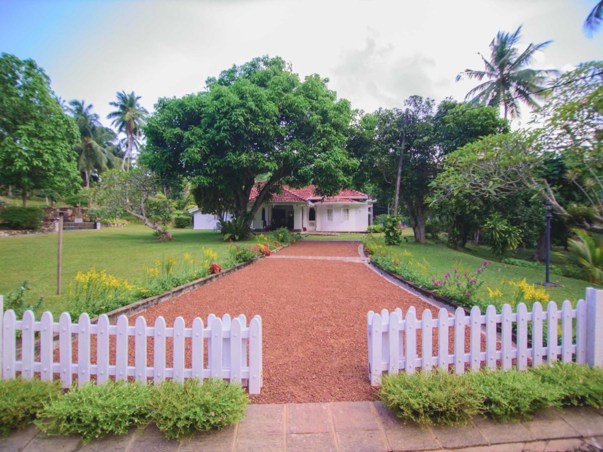 Thalpe Walawwa Heritage Villa Unawatuna Exteriér fotografie
